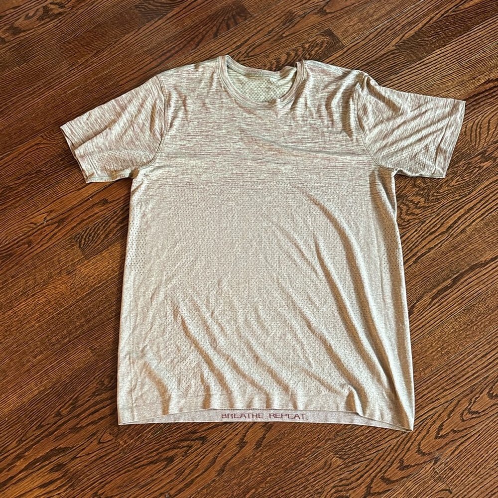 Lululemon Green Heathered Short Sleeve Athletic Tee